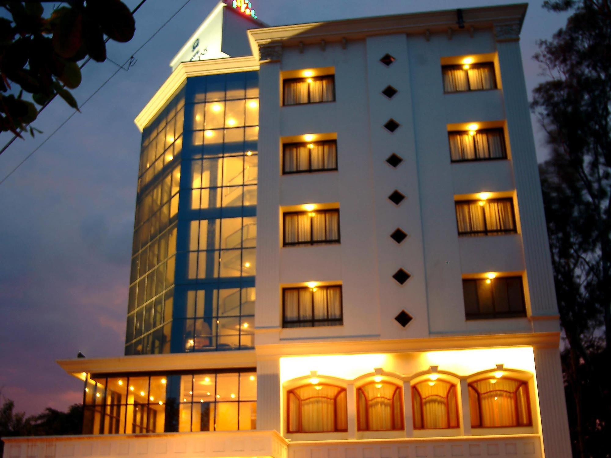 Citrus Hotel Kolhapur Eksteriør billede