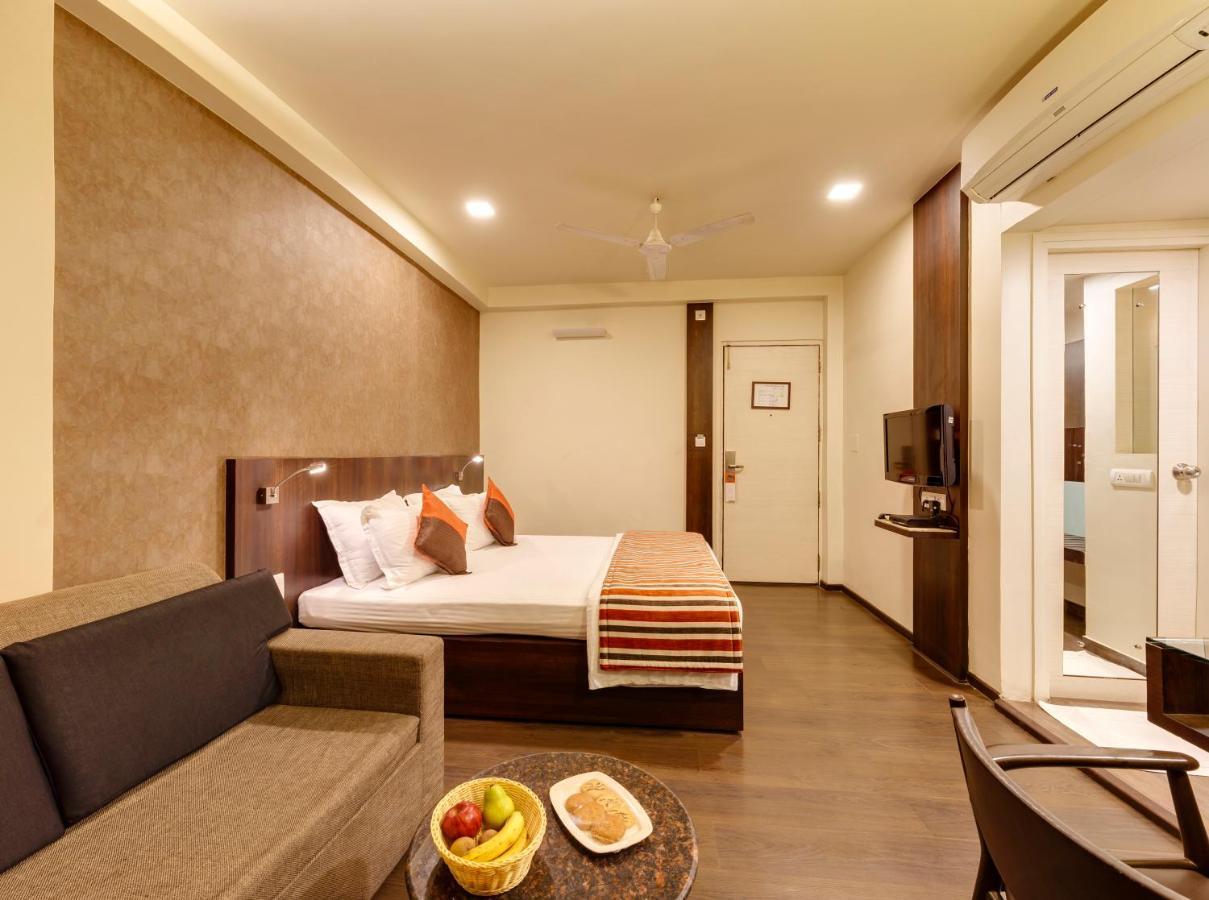 Citrus Hotel Kolhapur Eksteriør billede
